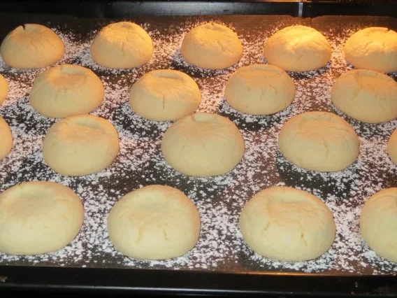 Rezept: Backen: Gülbeseker - türkische Zuckerplätzchen Bild Nr. 4 Backen: Gülbeseker - türkische Zuckerplätzchen - Rezept - Bild Nr. 4