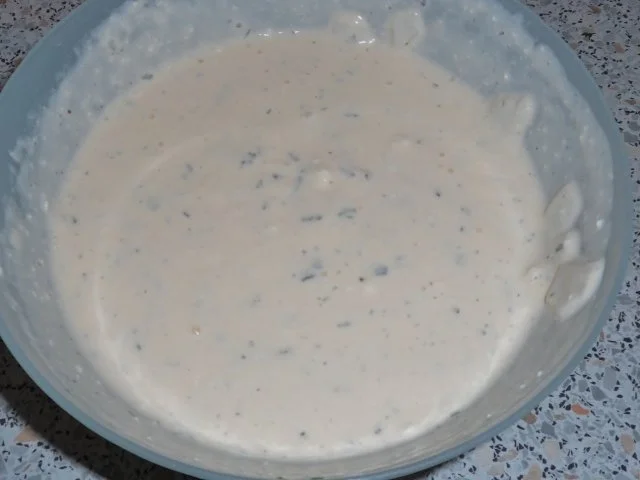 Feta-Trauben-Tarte mit Schwarzkümmel und karamellisierten Zwiebeln - Rezept - Bild Nr. 8