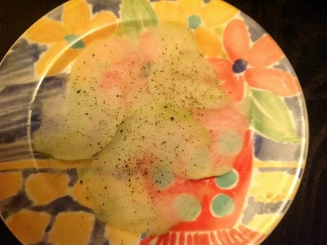 Kohlrabicarpaccio mit Yoghurtsoße - Rezept - Bild Nr. 4