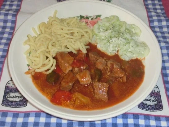 Scharfer Gulasch - Rezept