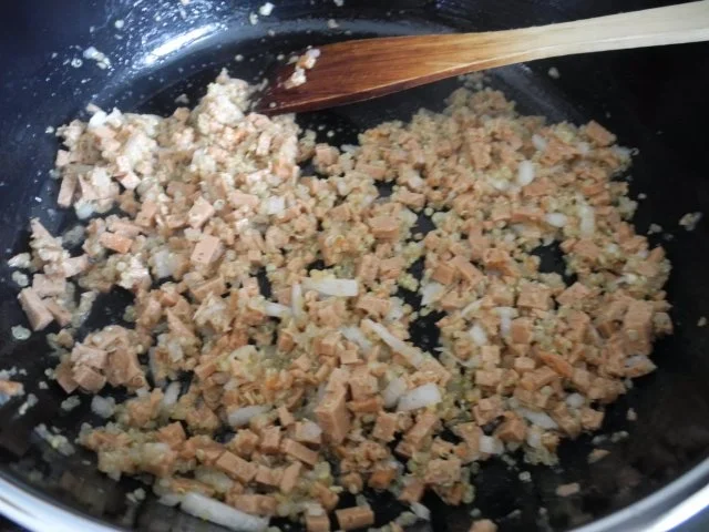 Vegan : Krautgulasch mit Süßkartoffeln und Pastinaken - Rezept - Bild Nr. 4