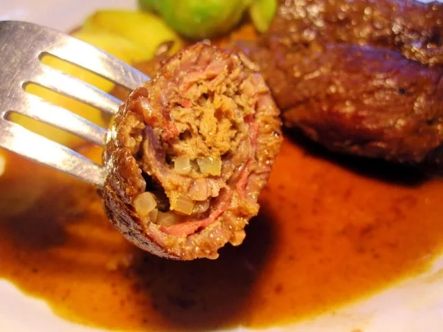 Kleine Rouladen aus Minutensteaks ... - Rezept - Bild Nr. 10