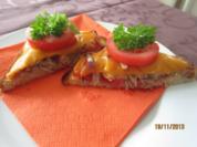 Thunfischtoast mit Tomate und Käse - Rezept