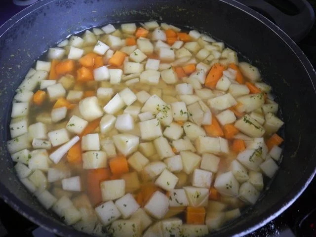 Vegan : Soja - Gulasch an Gemüse - Rezept - Bild Nr. 8