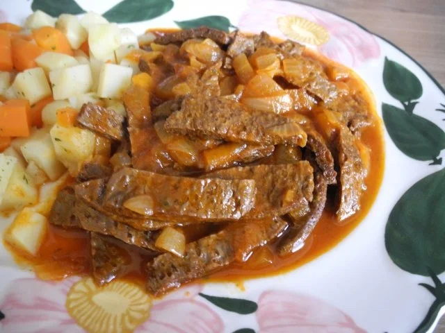 Vegan : Soja - Gulasch an Gemüse - Rezept - Bild Nr. 2