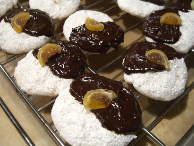 Rezept: Orangen-Kokos-Makronen Orangen-Kokos-Makronen - Rezept