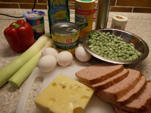 Rezept: Gemüseauflauf mit Fleischkäse Bild Nr. 2 Gemüseauflauf mit Fleischkäse - Rezept - Bild Nr. 2