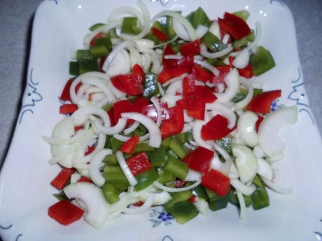 Rezept: Senats-Rindfleisch mit Paprika und Zwiebeln Bild Nr. 4 Senats-Rindfleisch mit Paprika und Zwiebeln - Rezept - Bild Nr. 4