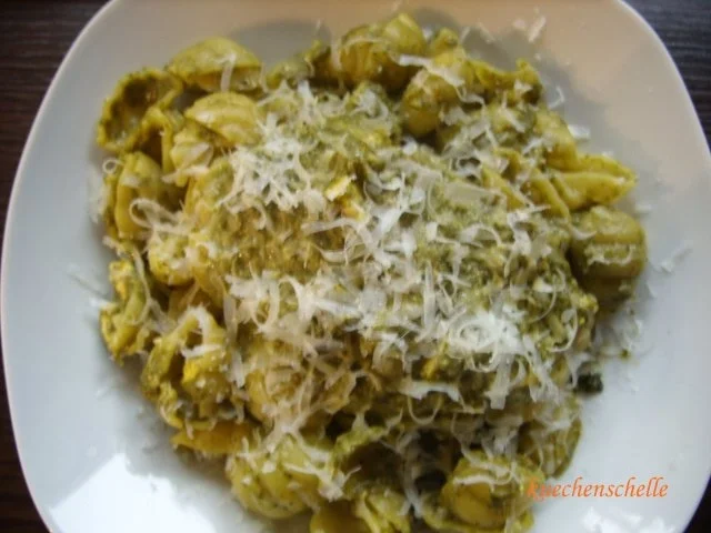 Rezept: Mangold-Nudeln Bild Nr. 4 Mangold-Nudeln - Rezept - Bild Nr. 4