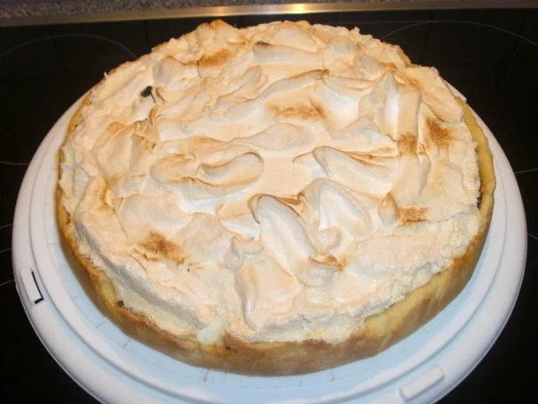 Apfelkuchen mit Baiserhaube - Rezept