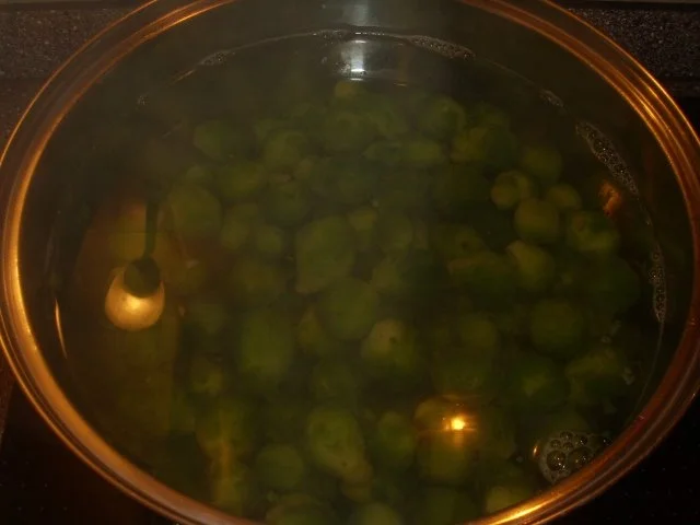 Rezept: Rosenkohl-Paprika-Leberkäspfanne Bild Nr. 2 Rosenkohl-Paprika-Leberkäspfanne - Rezept - Bild Nr. 2