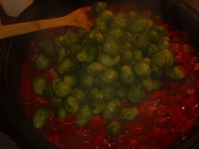 Rezept: Rosenkohl-Paprika-Leberkäspfanne Bild Nr. 8 Rosenkohl-Paprika-Leberkäspfanne - Rezept - Bild Nr. 8