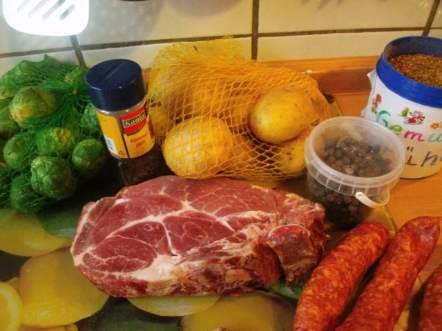 Rezept: Rosenkohleintopf mit Kasseler Bild Nr. 3 Rosenkohleintopf mit Kasseler - Rezept - Bild Nr. 3