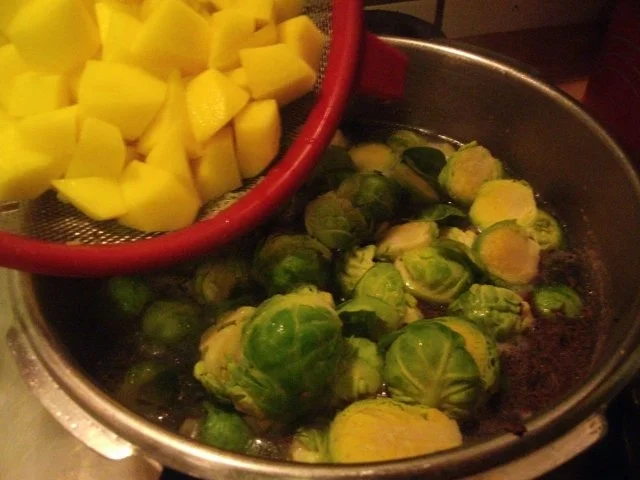 Rezept: Rosenkohleintopf mit Kasseler Bild Nr. 7 Rosenkohleintopf mit Kasseler - Rezept - Bild Nr. 7