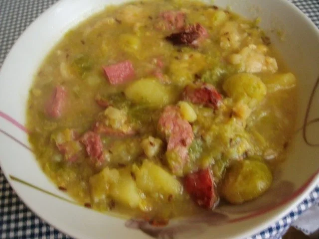 Rezept: Rosenkohleintopf mit Kasseler Bild Nr. 12 Rosenkohleintopf mit Kasseler - Rezept - Bild Nr. 12