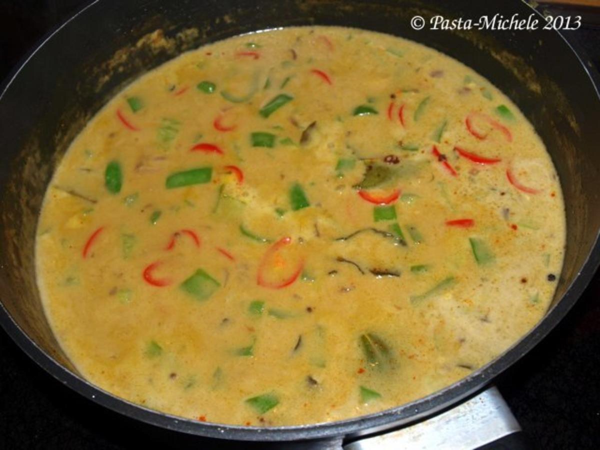 Putengulasch mit grüner Thai Curry Sauce - Rezept - Bild Nr. 2