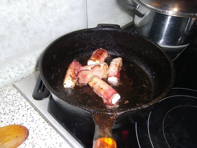 Tintenfisch in Schinkenmantel - Rezept - Bild Nr. 2