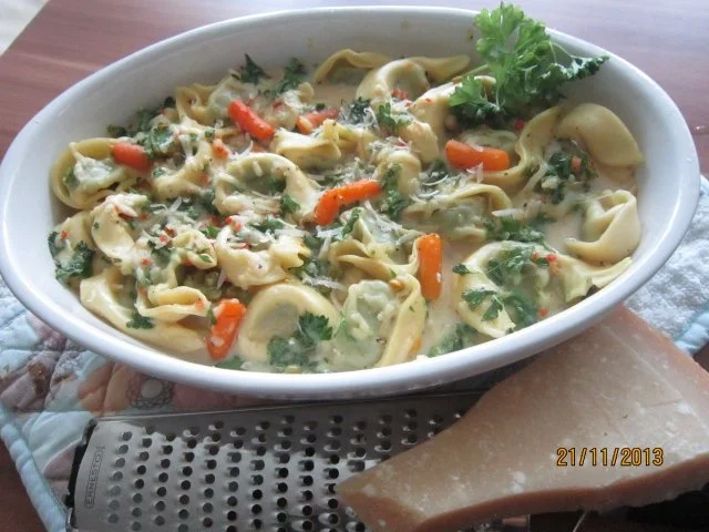 Tortellini-Gratin mit Gemüse - Rezept