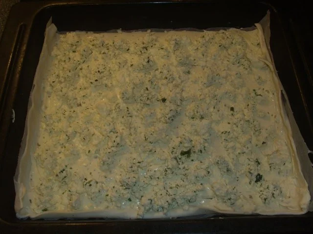 Rezept: Herzhafter Blätterteig-Käsekuchen Bild Nr. 4 Herzhafter Blätterteig-Käsekuchen - Rezept - Bild Nr. 4