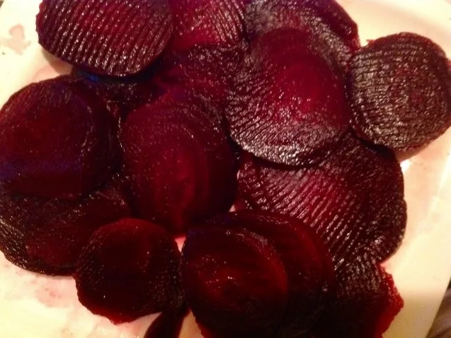 Rezept: Omelette mit rote Bete Bild Nr. 5 Omelette mit rote Bete - Rezept - Bild Nr. 5