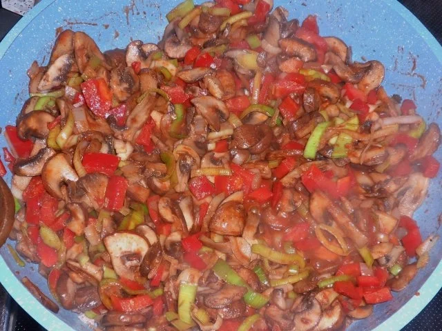 Pfannengerichte: Mediterrane Champignon-Tomatenreis-Pfanne - Rezept - Bild Nr. 6