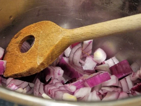 Rezept: Tarte mit Rotwein-Balsamico-Zwiebeln Bild Nr. 6 Tarte mit Rotwein-Balsamico-Zwiebeln - Rezept - Bild Nr. 6