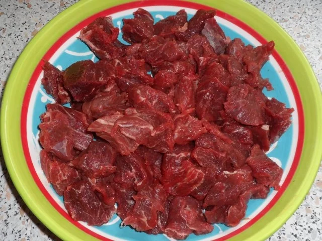 Winterliches Rindfleisch-Ragout in Honig-Pflaumen-Soße - Rezept - Bild Nr. 2