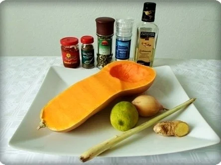 Rezept: Butternut - Kürbis Cremesuppe Bild Nr. 2 Butternut - Kürbis Cremesuppe - Rezept - Bild Nr. 2