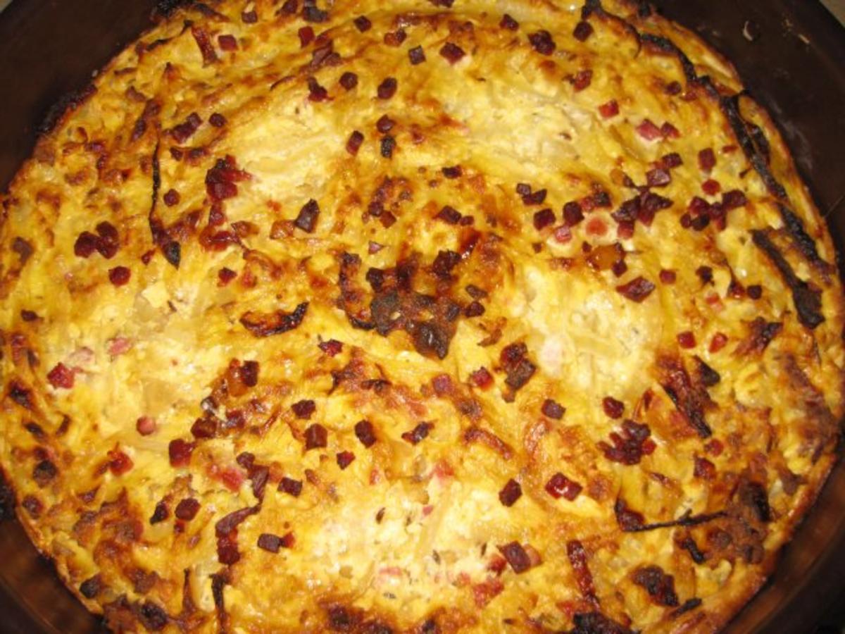 Zwiebelkuchen auf Blätterteig - Rezept - Bild Nr. 2