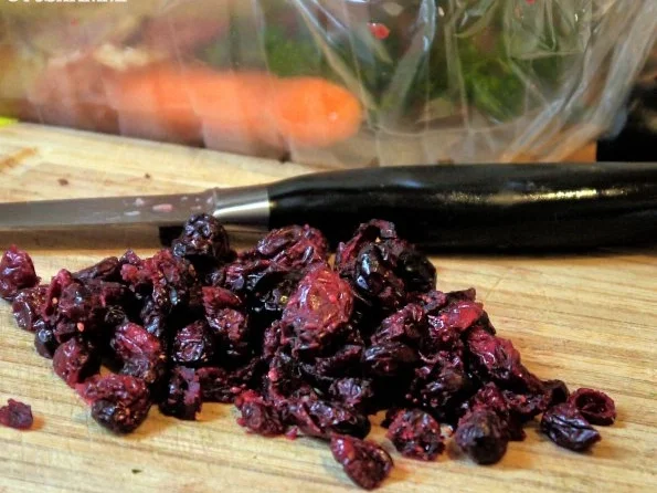 Ravioli mit Hühnchen-Cranberry-Füllung, dazu Cranberry-Sauce - Rezept - Bild Nr. 12