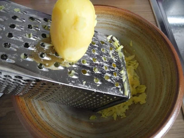 Brot & Brötchen : Kartoffel - Tomaten - Brot - Rezept - Bild Nr. 5