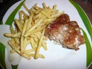 Rezept: Cordon Rouge mit Pommes und Salat. Cordon Rouge mit Pommes und Salat. - Rezept