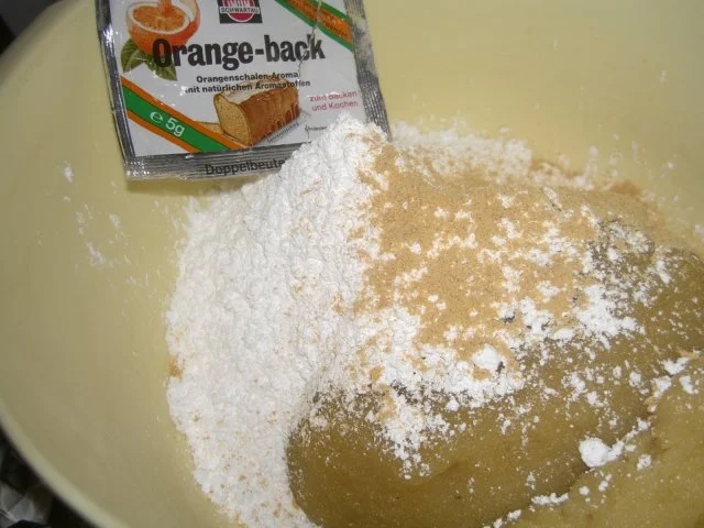 Rezept: Marzipan-Konfekt Bild Nr. 6 Marzipan-Konfekt - Rezept - Bild Nr. 6