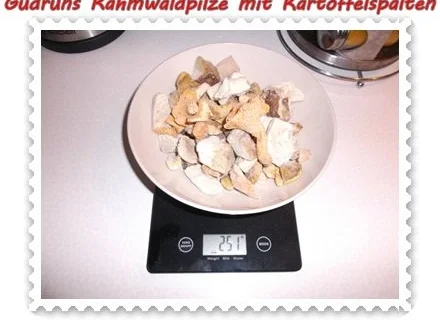 Pilze: Rahmwaldpilze mit Kartoffelspalten - Rezept - Bild Nr. 3