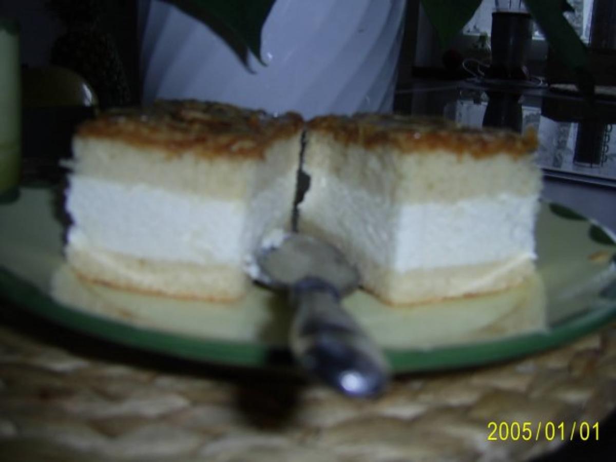 Kuchen: Bienenstich mit Vanille-Creme-Füllung - Rezept - Bild Nr. 2