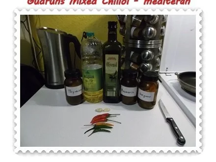 Rezept: Öl: Mixed Chiliöl - mediteran Bild Nr. 2 Öl: Mixed Chiliöl - mediteran - Rezept - Bild Nr. 2