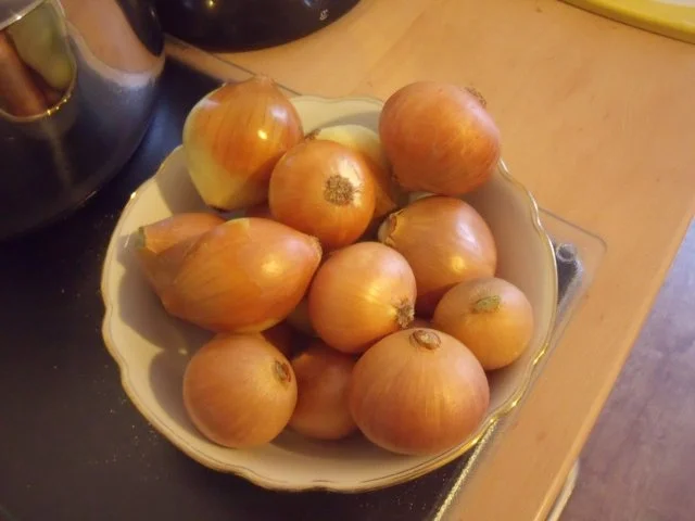 Slow Food: Eingekochte Zwiebeln - Rezept