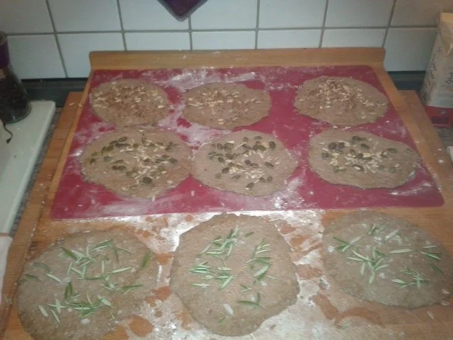 Roggenknäcke - Fladen - Rezept - Bild Nr. 3