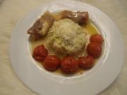 Saltimbocca vom Maishähnchen mit Lauchrisotto und Ofentomaten - Rezept