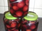 Rotweinpflaumen mit Rum - Rezept