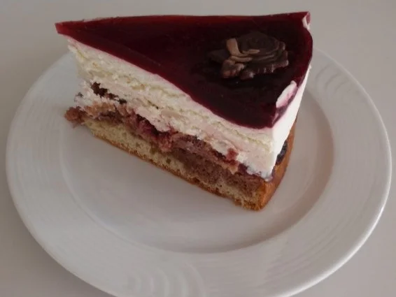 Schneewittchen-Torte - Rezept - Bild Nr. 22