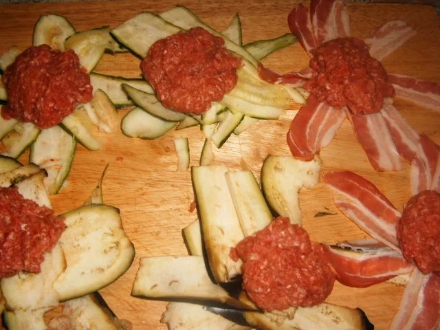 Rezept: Hackfleisch im Schinkenmantel Bild Nr. 7 Hackfleisch im Schinkenmantel - Rezept - Bild Nr. 7