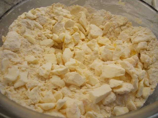 Rezept: Plätzchen: Ernas Zitronenschnitten Bild Nr. 4 Plätzchen: Ernas Zitronenschnitten - Rezept - Bild Nr. 4