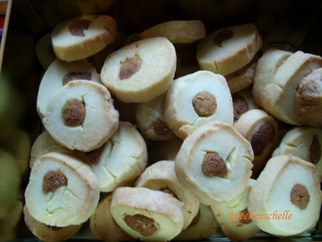 Keks & Co: Shortbreads mit Marzipankern - Rezept