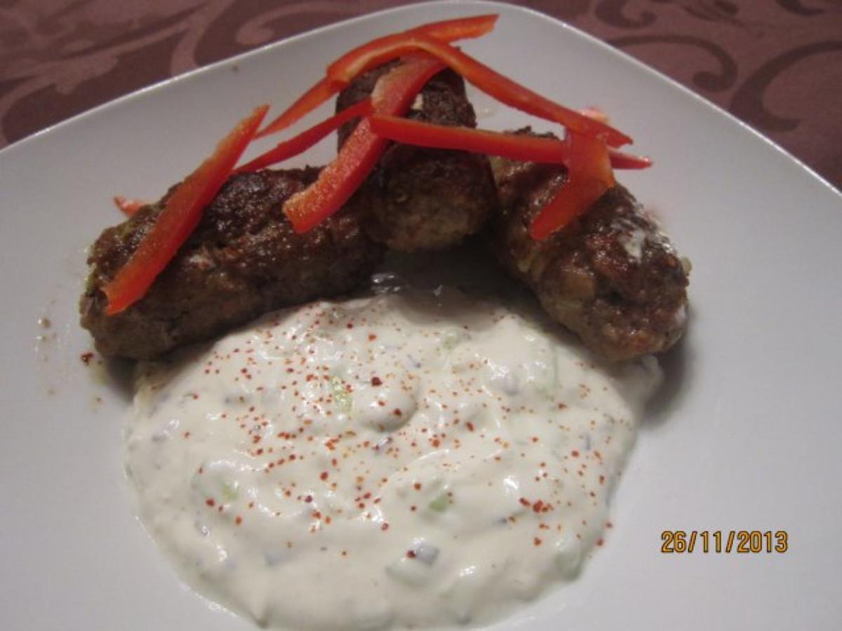 Bilder für Cevapcici mit Tzaziki - Rezept