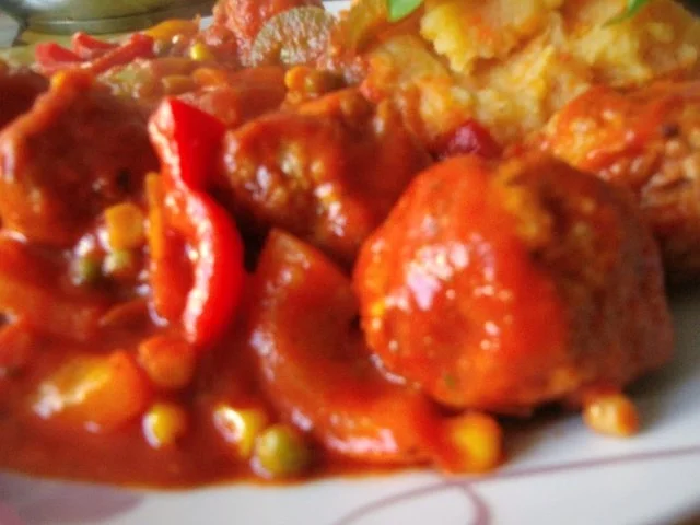 Rezept: Zigeunerhackbällchen Bild Nr. 2 Zigeunerhackbällchen - Rezept - Bild Nr. 2