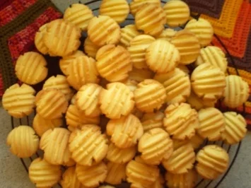 Rezept: Orangenknöpfchen -zergehen auf der Zunge- Orangenknöpfchen -zergehen auf der Zunge- - Rezept