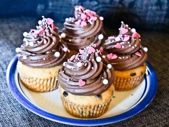 Rezept: Vanille-Schoko Cup Cakes Bild Nr. 2 Vanille-Schoko Cup Cakes - Rezept - Bild Nr. 2