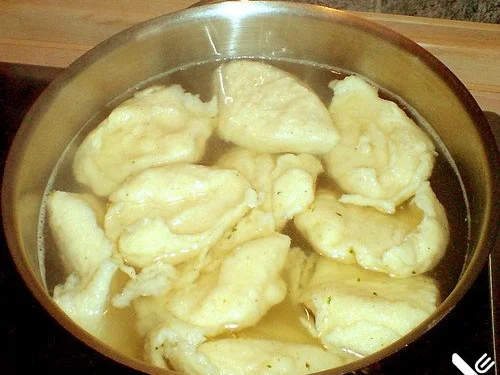 Knödel-Beilagen: Wasserspatzen von Mama Lätitia - Rezept - Bild Nr. 3