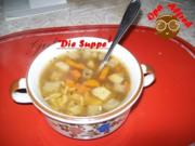 Suppen: Opa Alfred`s "Hinkelssuppe" - Rezept